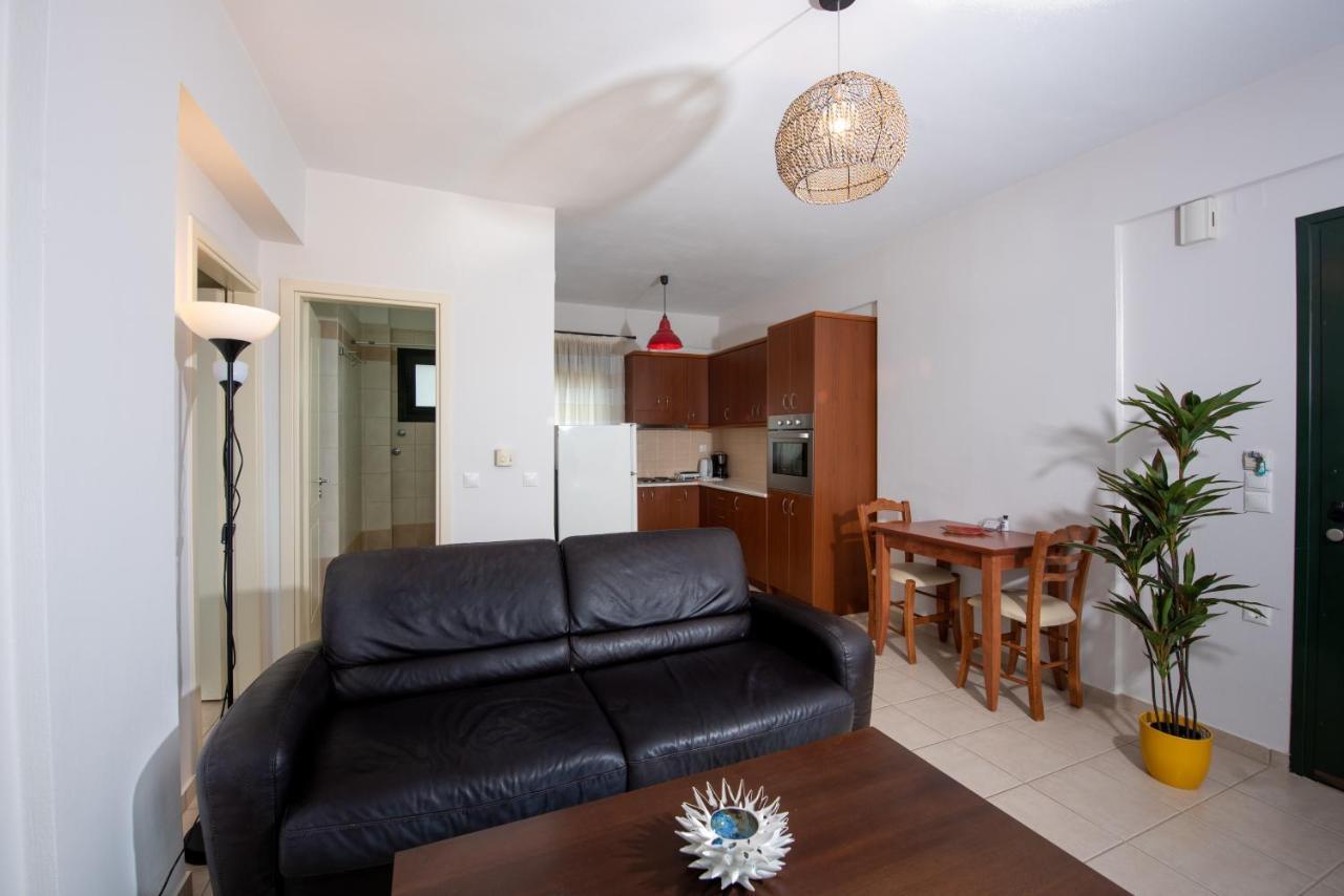Portela Apartments Kastri Keratókambos Eksteriør billede
