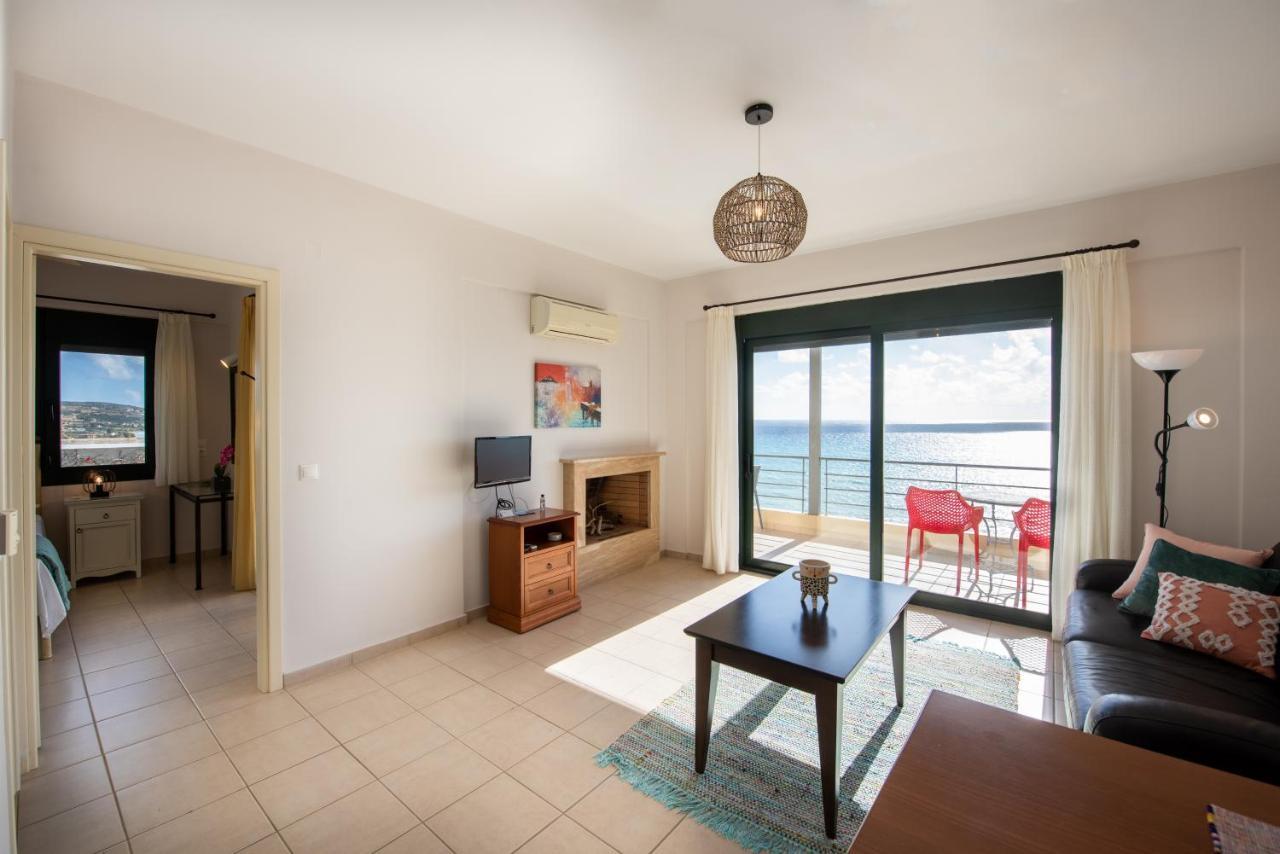 Portela Apartments Kastri Keratókambos Eksteriør billede